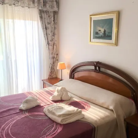 Daire Charming In El Grove, Sea View *