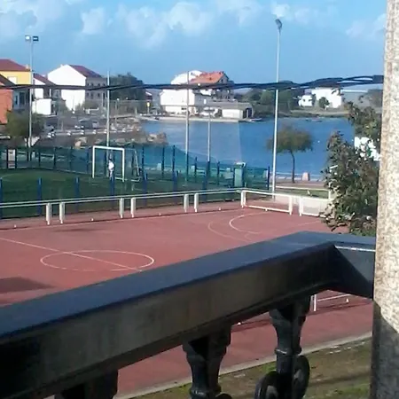 Charming In El Grove, Sea View Daire