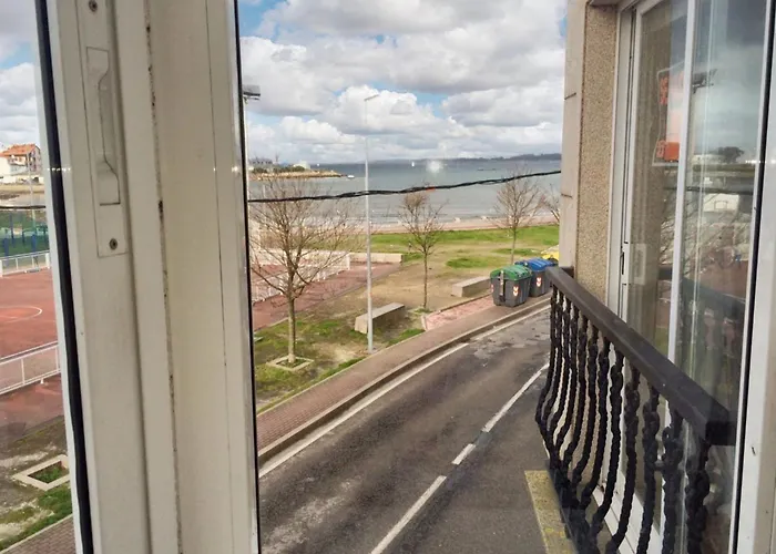 Charming In El Grove, Sea View *