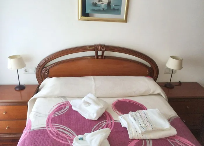 Charming In El Grove, Sea View Apartament *